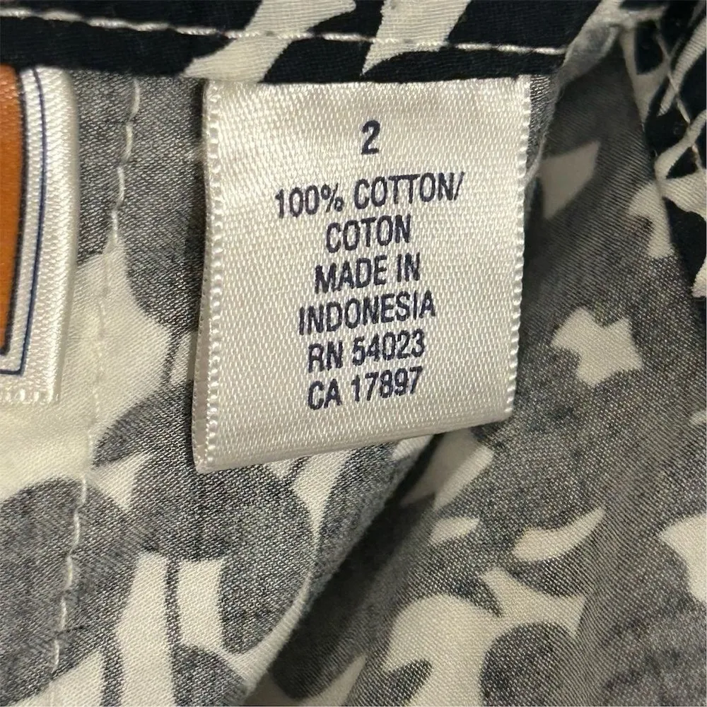 Old Navy Women's A-Line Skirt Size 2 Black & White Floral Knee Length - Image 4