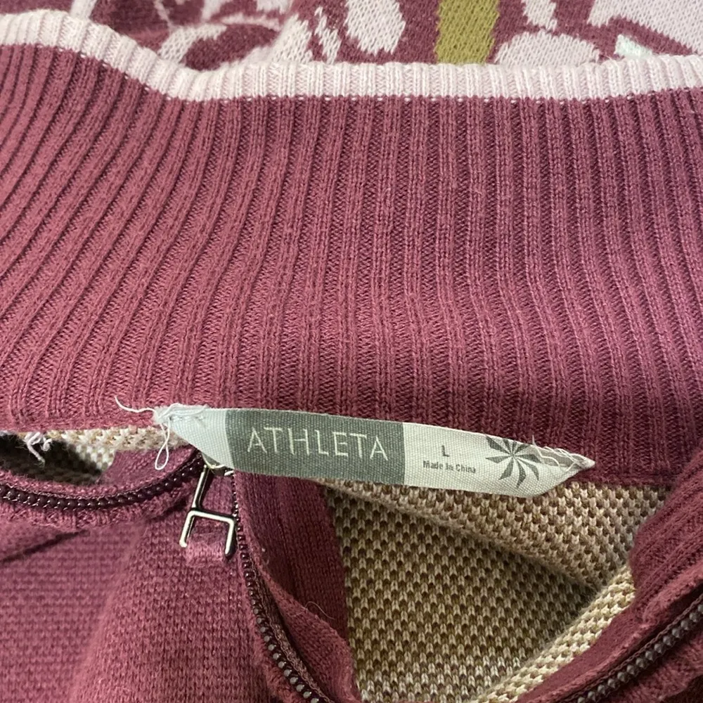 Athleta size Large Zip up Sweater Jacket Pinkgreen - Image 6