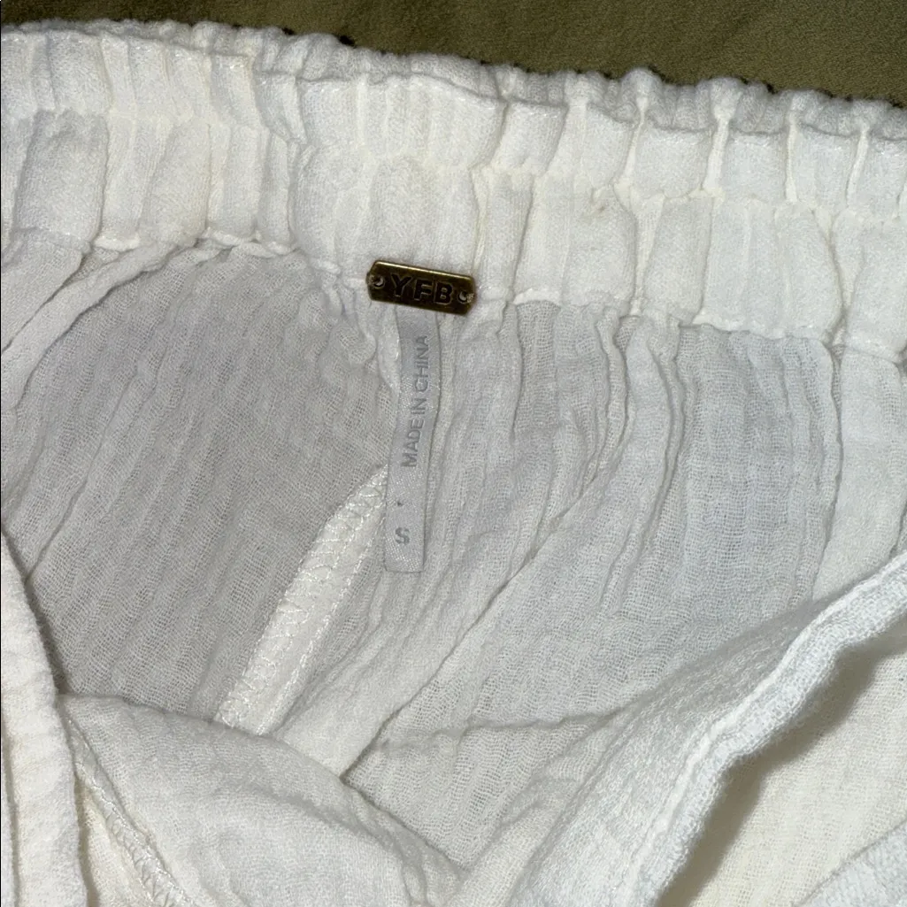 YFB Young Fabulous & Broke Geneva Wide Split Leg Tie Front Pants - Image 5