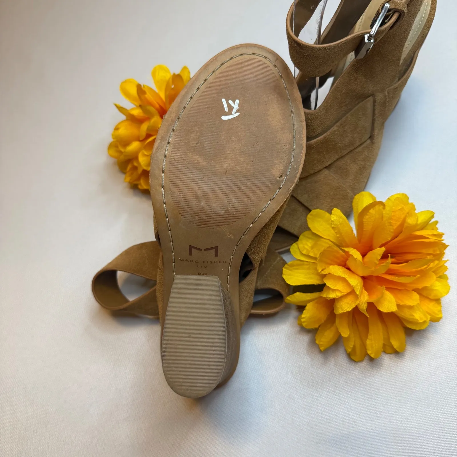 Marc Fisher Brown Suede Sandals Ankle Strap Block Heel Tan Women's Shoes Size 8 - Image 12