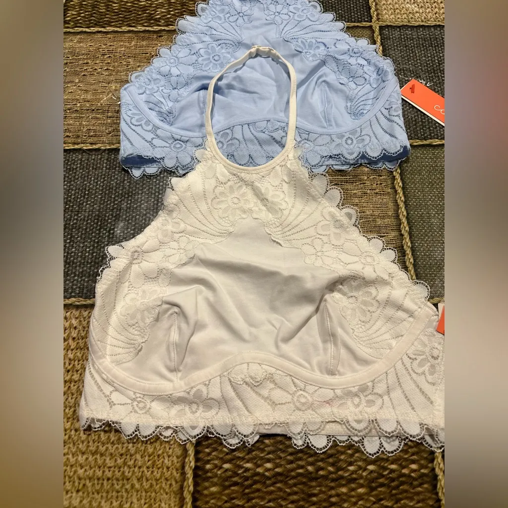 💙🩵NWT Colsie Cream and blue Lace Bralette. Size S 💙🩵 - Image 2