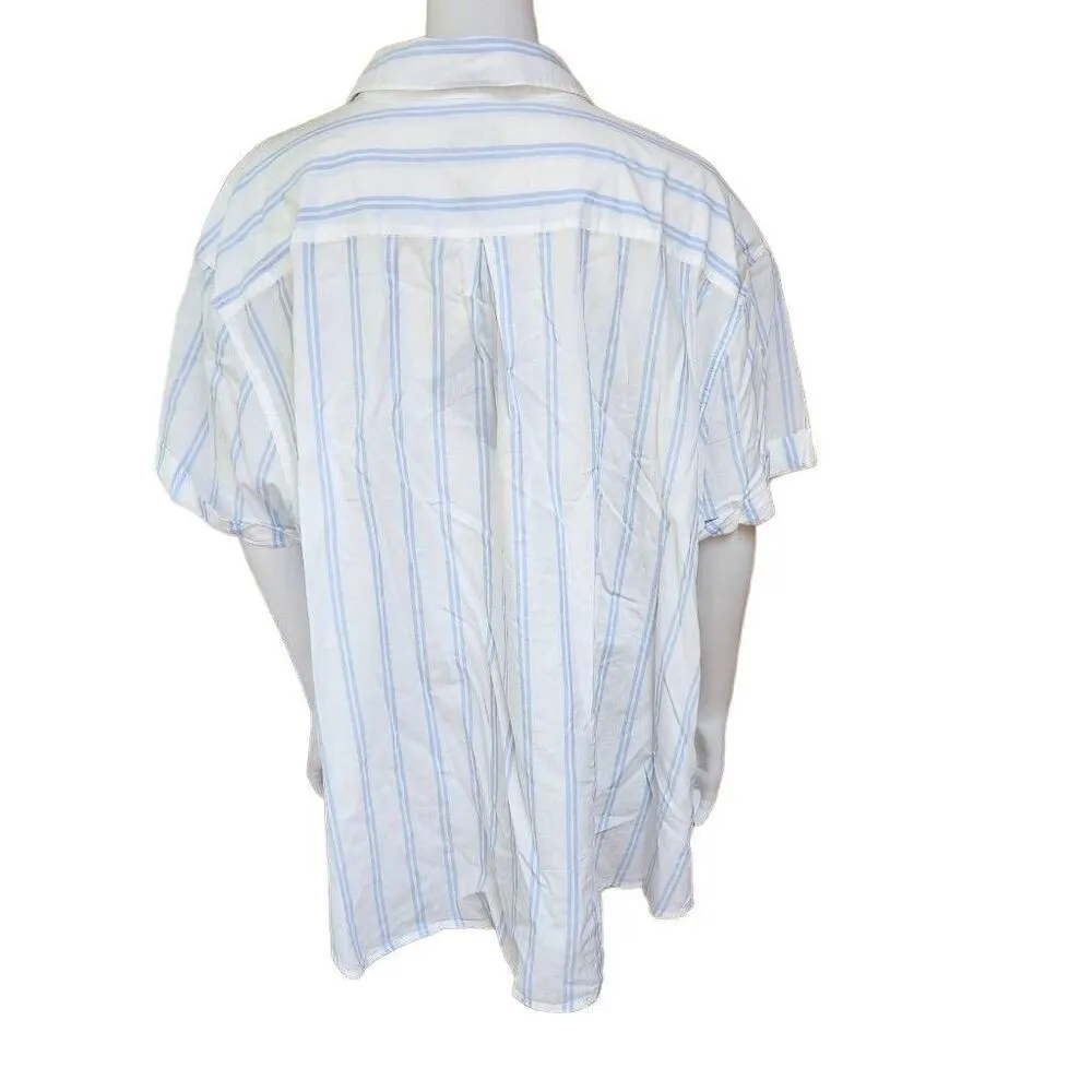 NWT Ava & Viv White & Blue Striped No-Gap Button Front Short Sleeve Top (2X) - Image 6