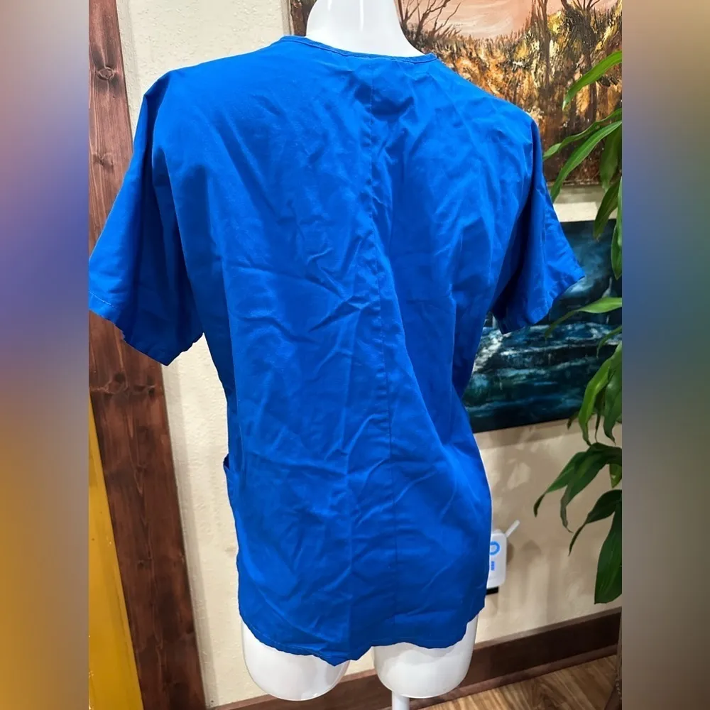 EUC  size S Cherokee medical scrub top light blue - Image 4