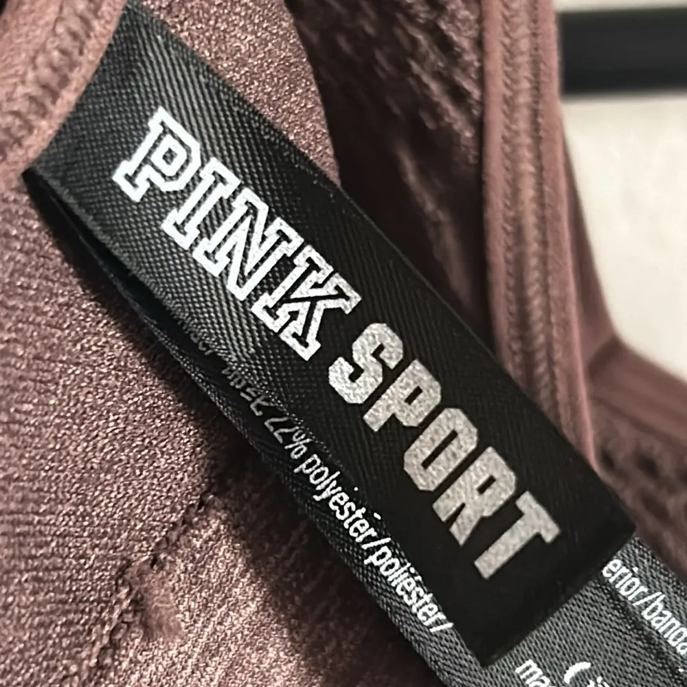 VS PINK SEAMLESS LIGHTLY LINED ATHLETIC SPORTS WORKOUT BRA - Image 9