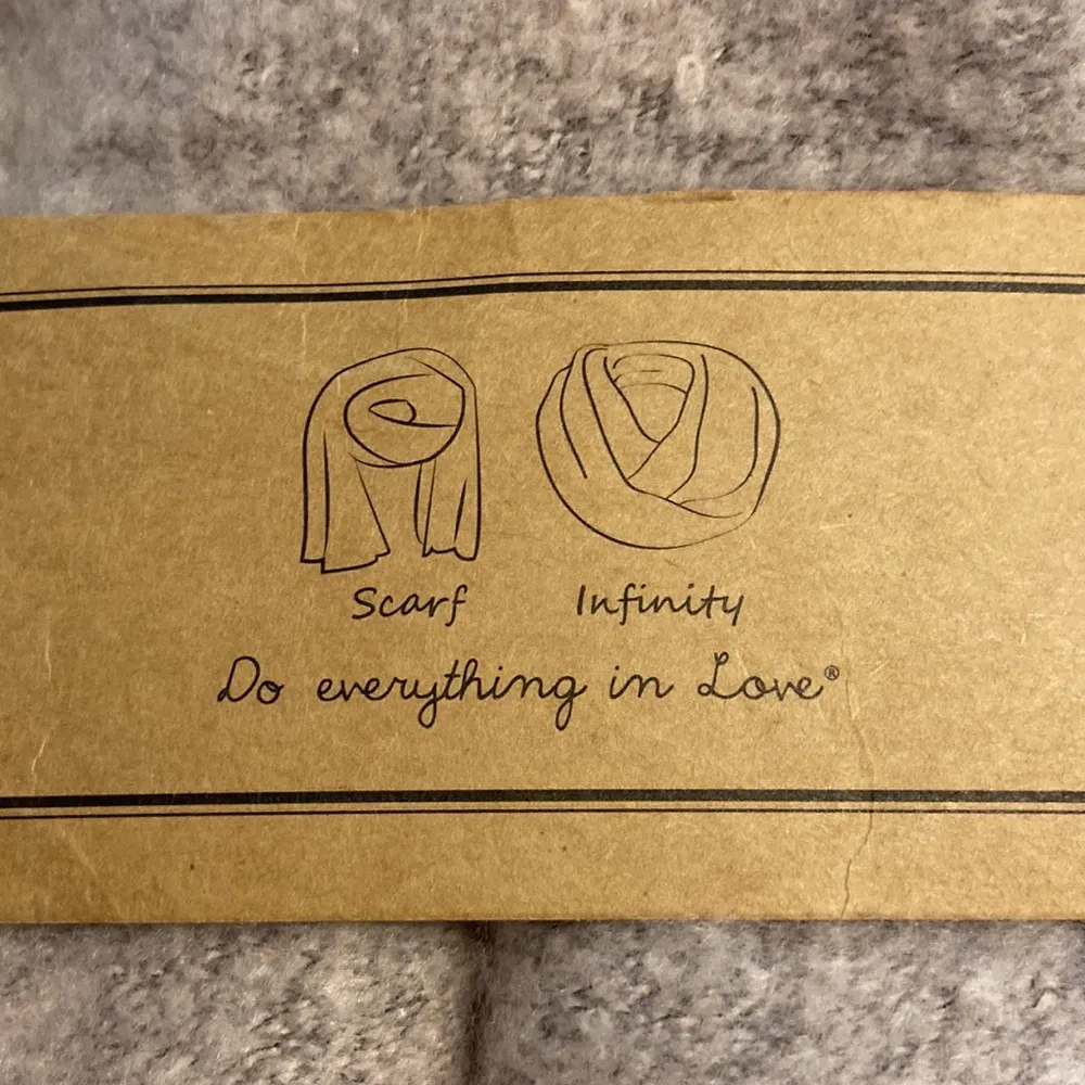 SCARF/INFINITY brand new see all photos - Image 2