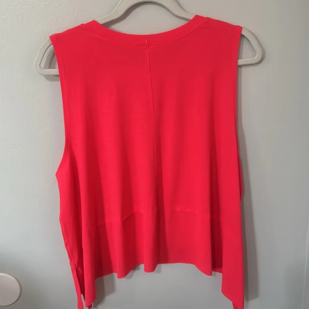 NWOT Free People Movement Tempo Tank Size Medium - Image 6