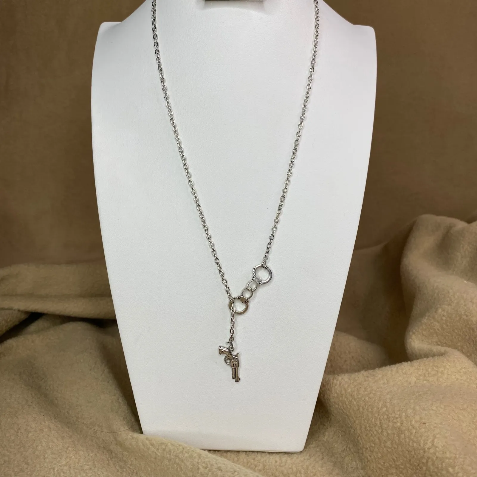 Silvertone Revolver Handcuff Charm Y Necklace Pendant Women Western 21 inch New Silver - Image 2