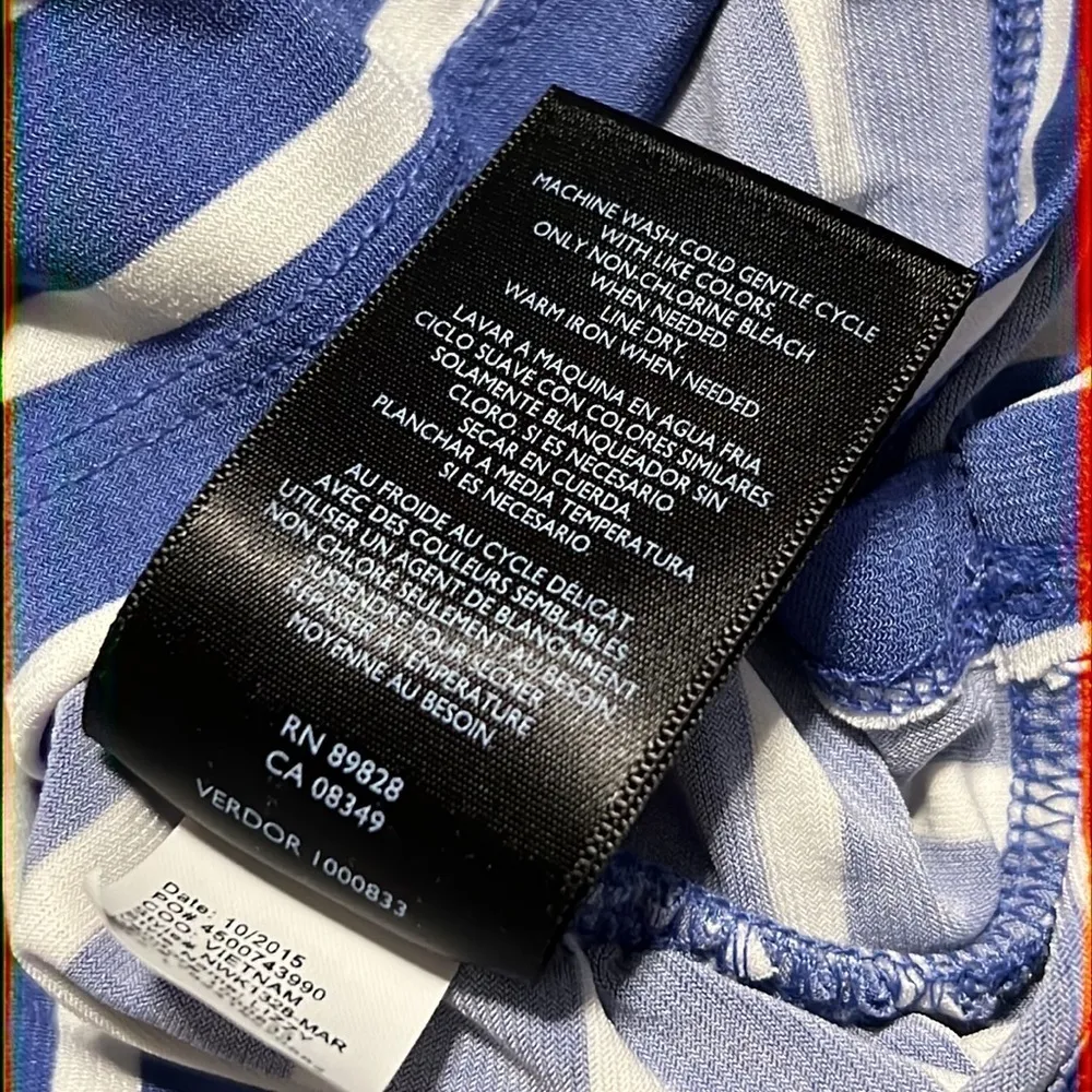 Nine West size large women’s blue white striped Lizzy v-neck 3/4 sleeve blouse - Image 9