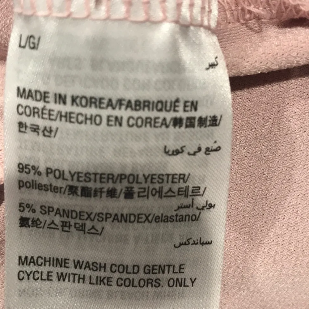 EUC I-N-C Top with Peplum-like Sleeves - Image 5