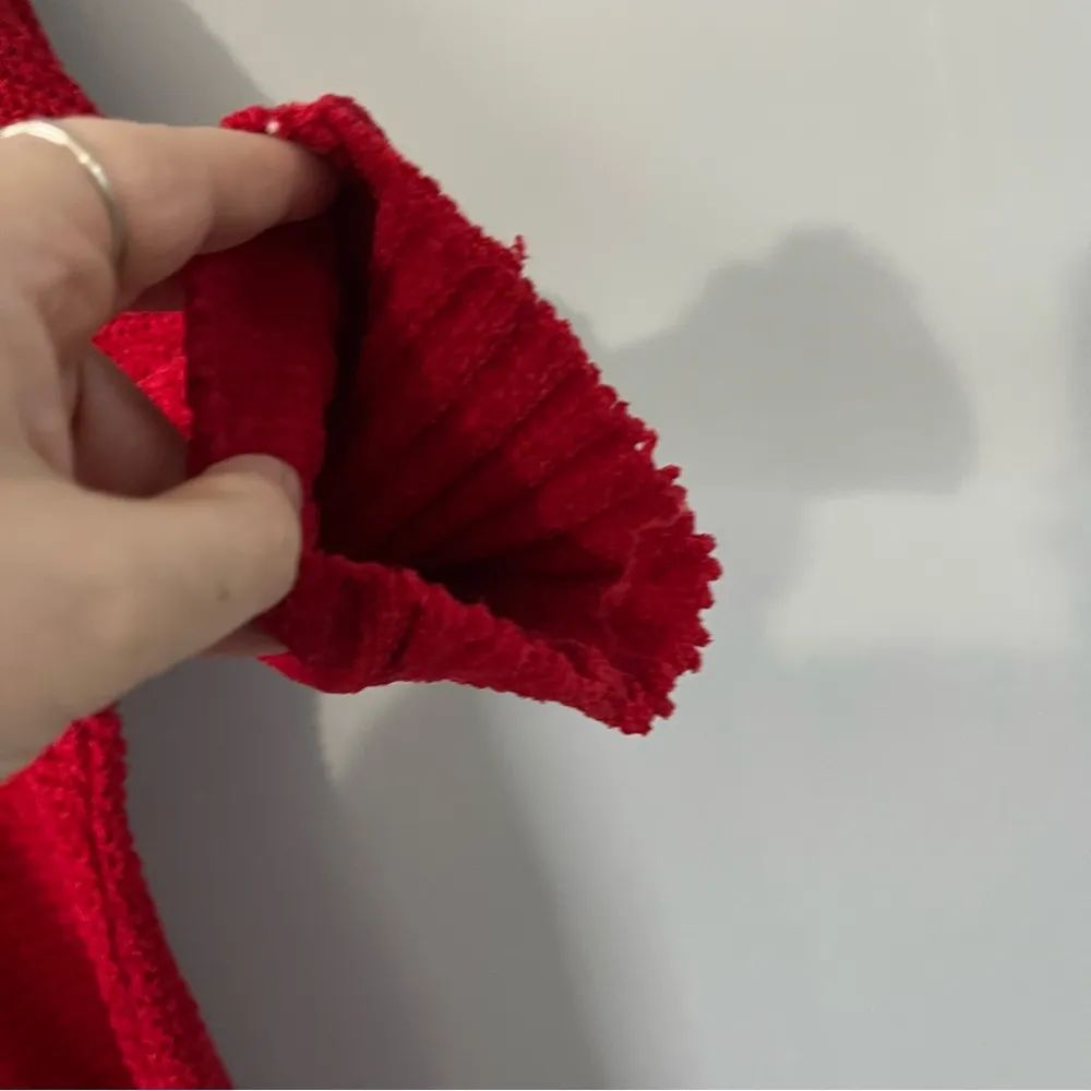 Pink Rose red knit sweater size xl - Image 4