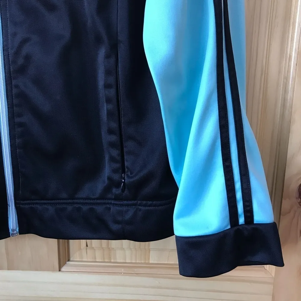 𝅺Coldwater Creek colorblock zip front performance wear track jacket large - Image 4