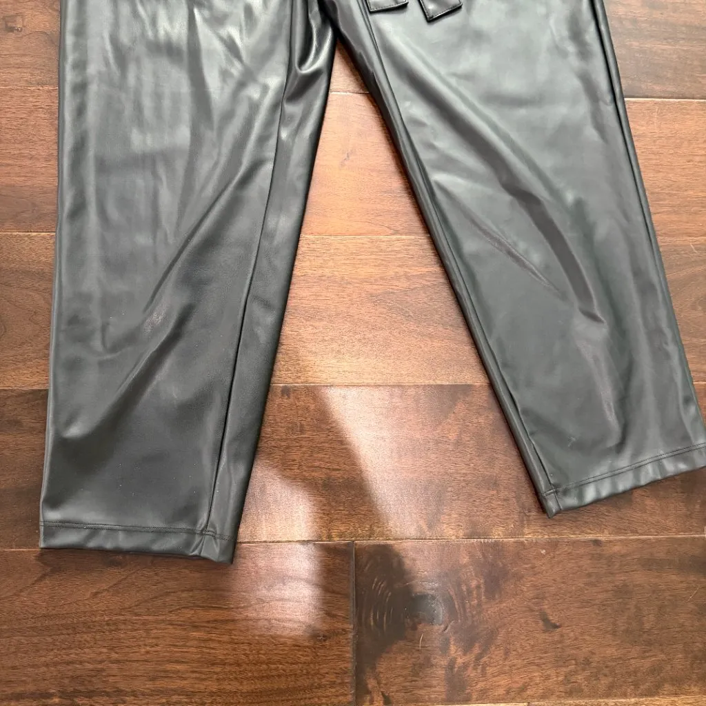 WHO WHAT WEAR Pleather Faux Leather Paper Bag Waist Barrel Pants Size Medium - Image 4