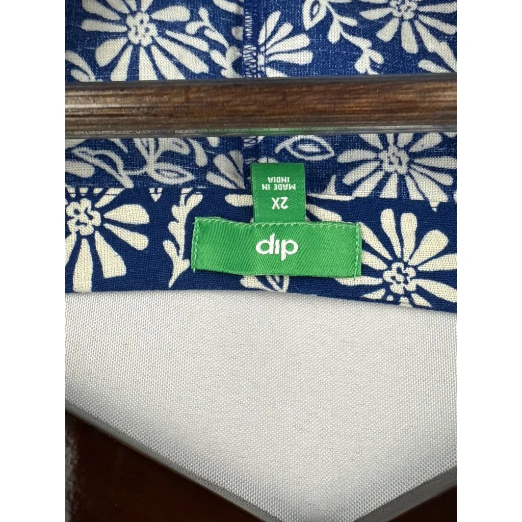 Women’s Dip 2X Cobalt Blue w/ White Florals Short Sleeve Button Up Shirt - Image 4