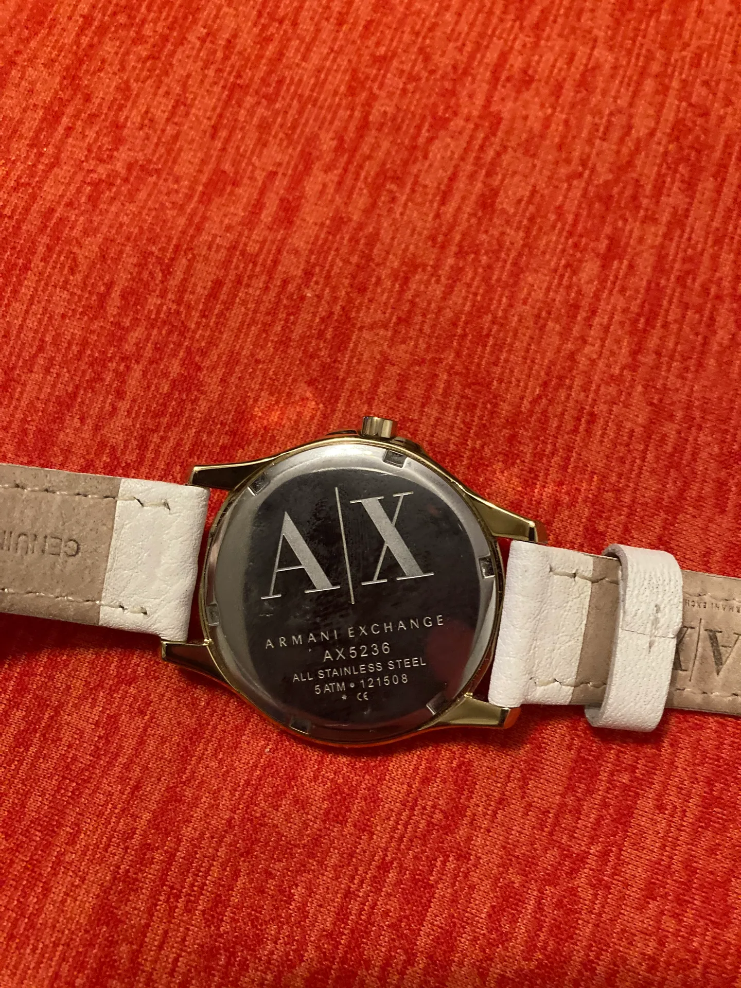 Women’s designer all solid stainless steel gold tone quartz - Image 5