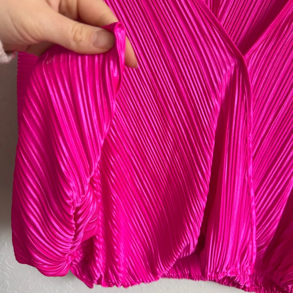 Good American Always Fits Plisse Sculpt Top Fuchsia Pink Womens 1/2 M Preppy - Image 3