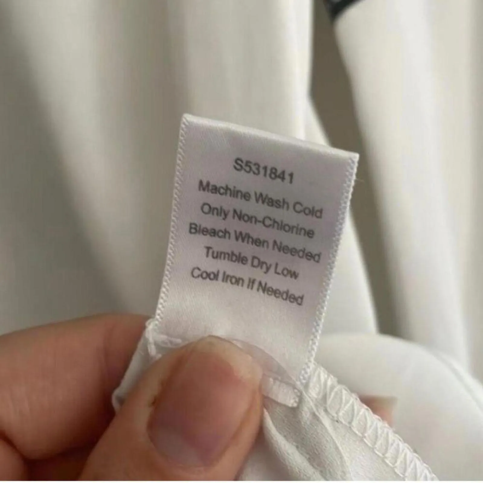 Market & Spruce White Boho Bell Sleeve Black Embroider Trim Coastal Blouse - Image 5