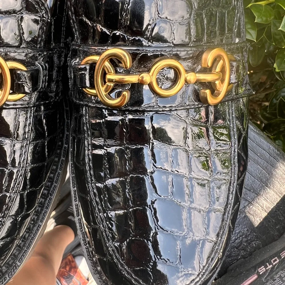 Circus by Sam Edelman Deana Black Croc Patent  Loafer. - Image 6