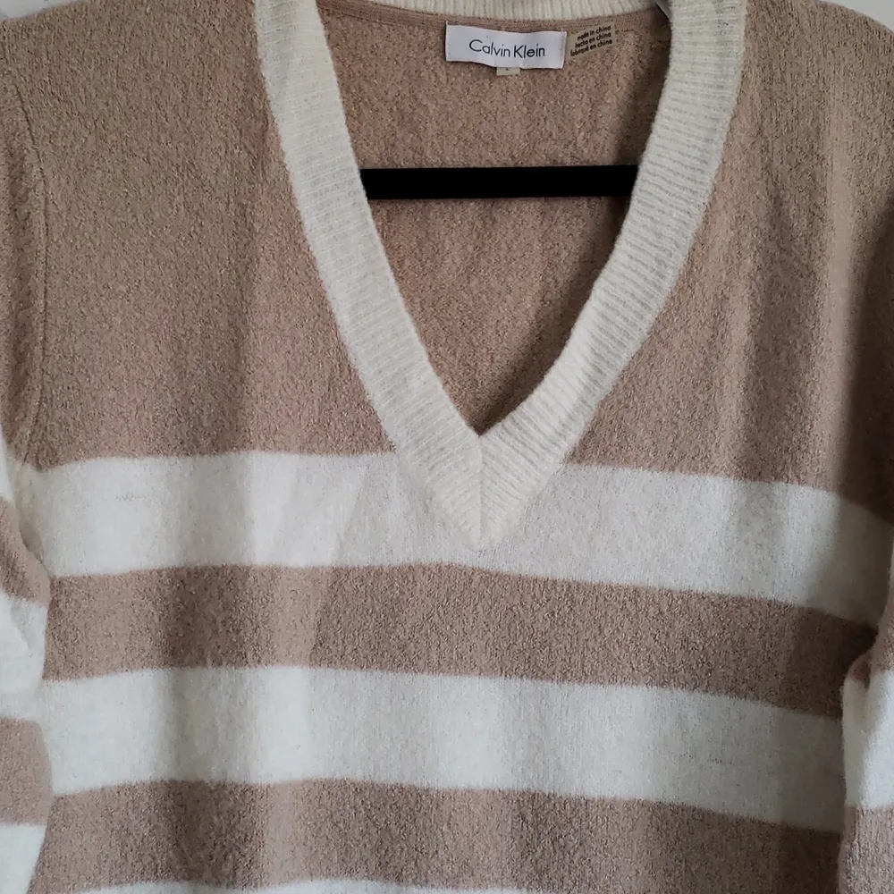 Calvin Klein  Sweater - Image 2