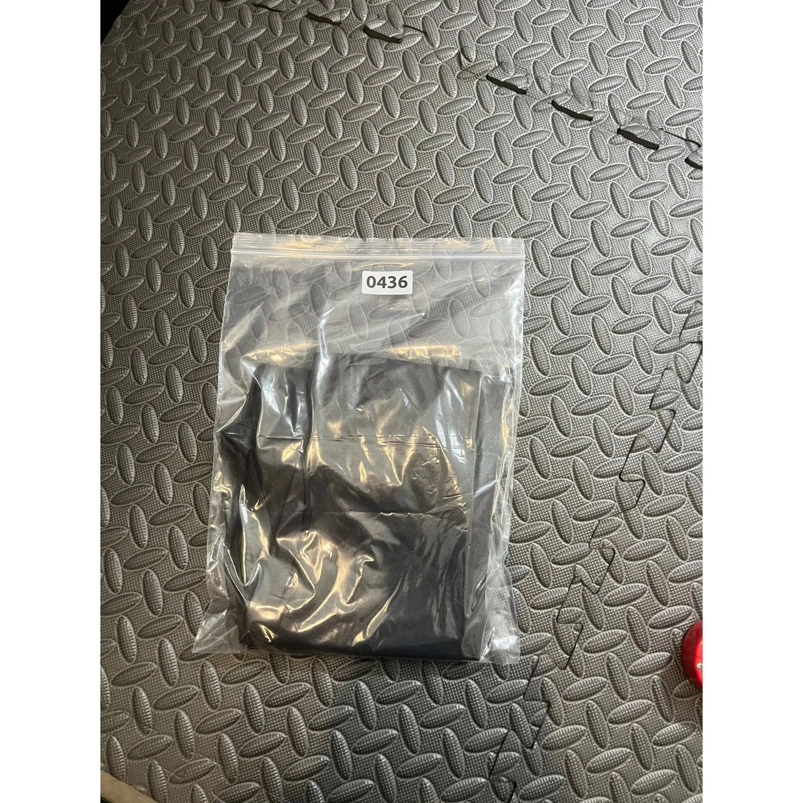 Lululemon Womens Metallic Shiny Black Leggings Align High Rise Shine Fits Size 6 - Image 8