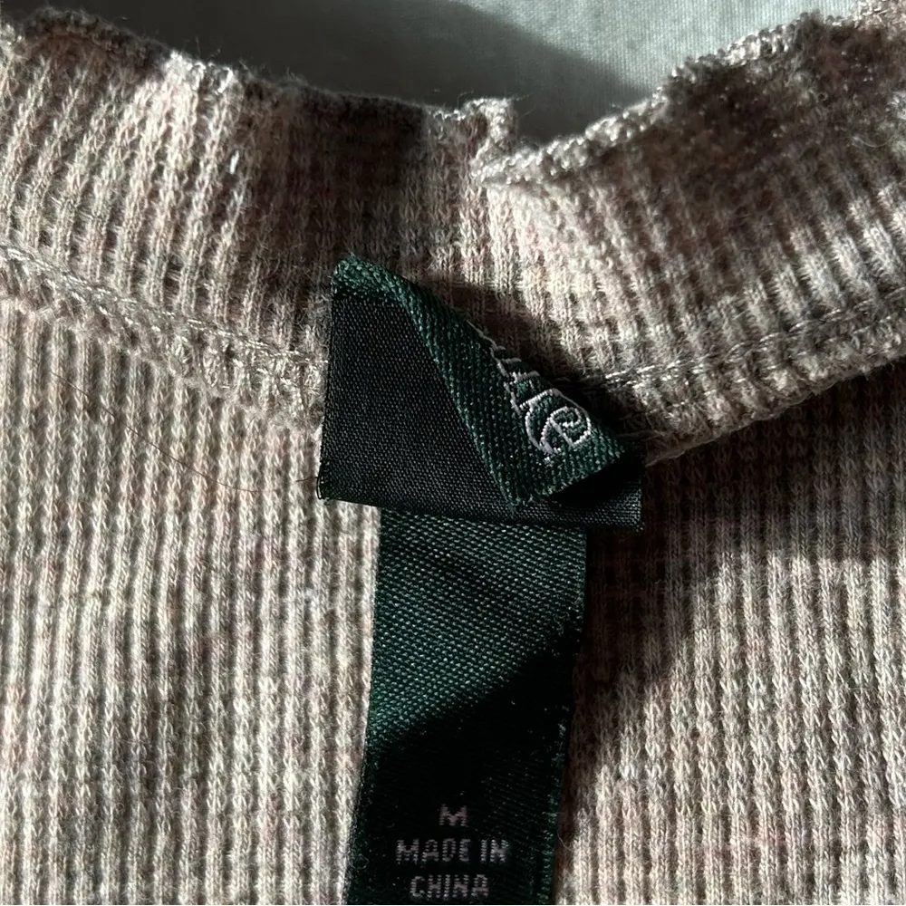 WILD FABLE long sleeve waffle v neck shirt - Image 2