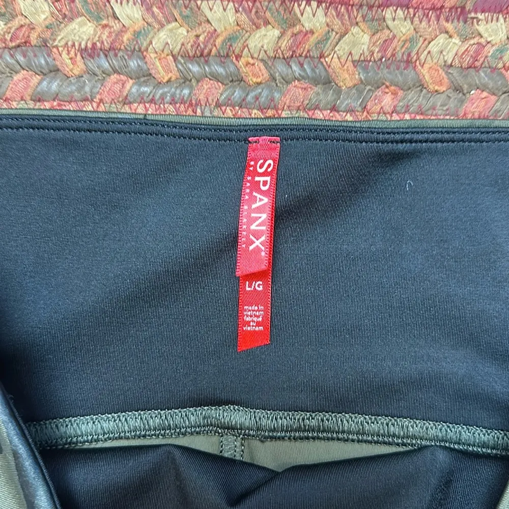 SPANX ARMY CAMO SHEEN LEGGINGS - Image 2