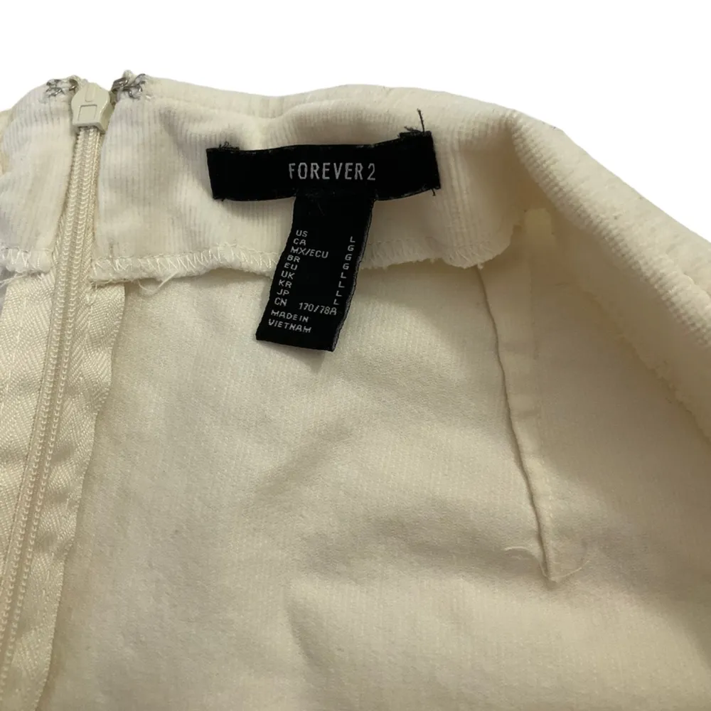 Forever 21 Corduroy Skirt Cream Ivory With Belt Buckle Accents Size Large - Image 4