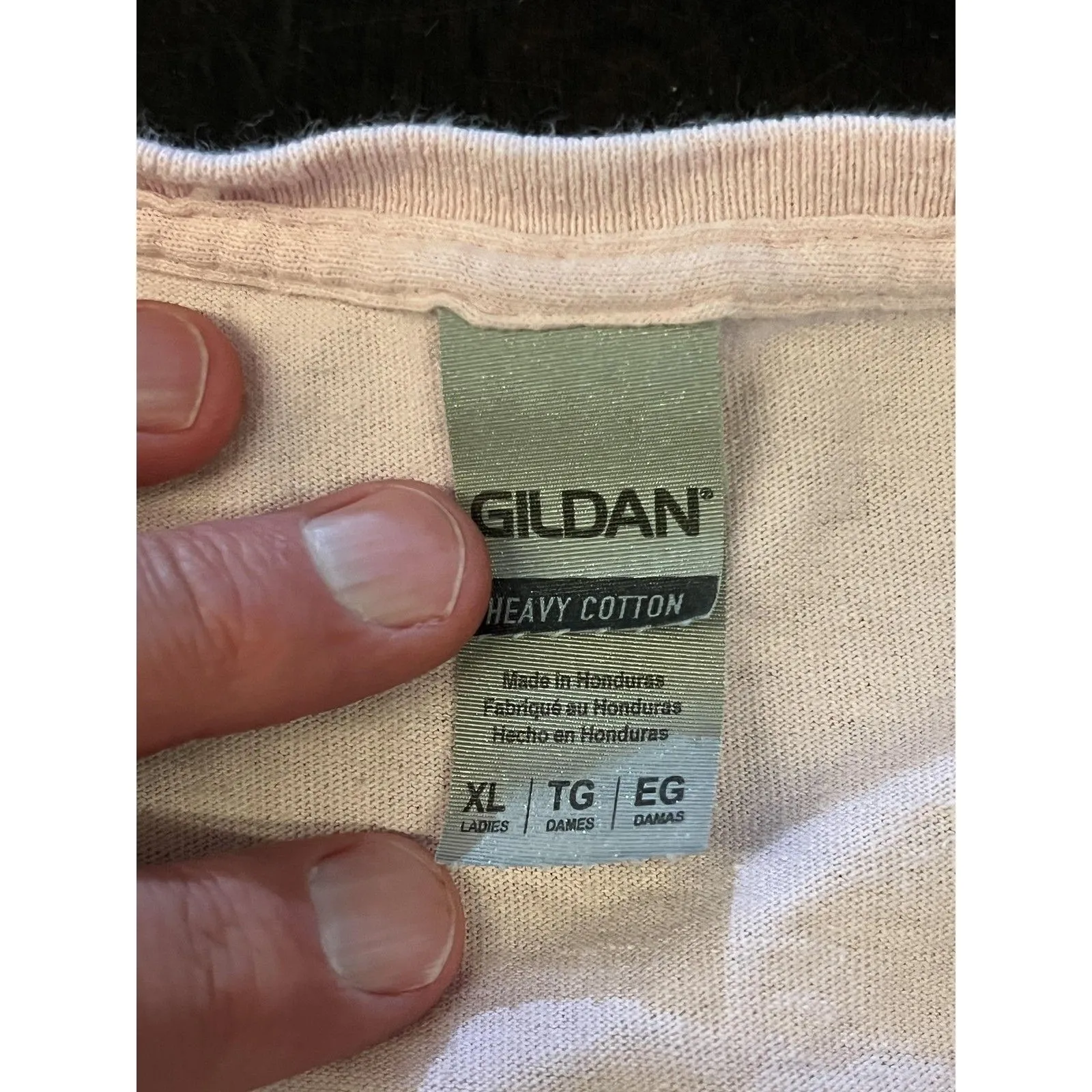 Gildan Shirt Womens XL Pink Embroidered Cow Graphic Tee T-Shirt Animals - Image 6