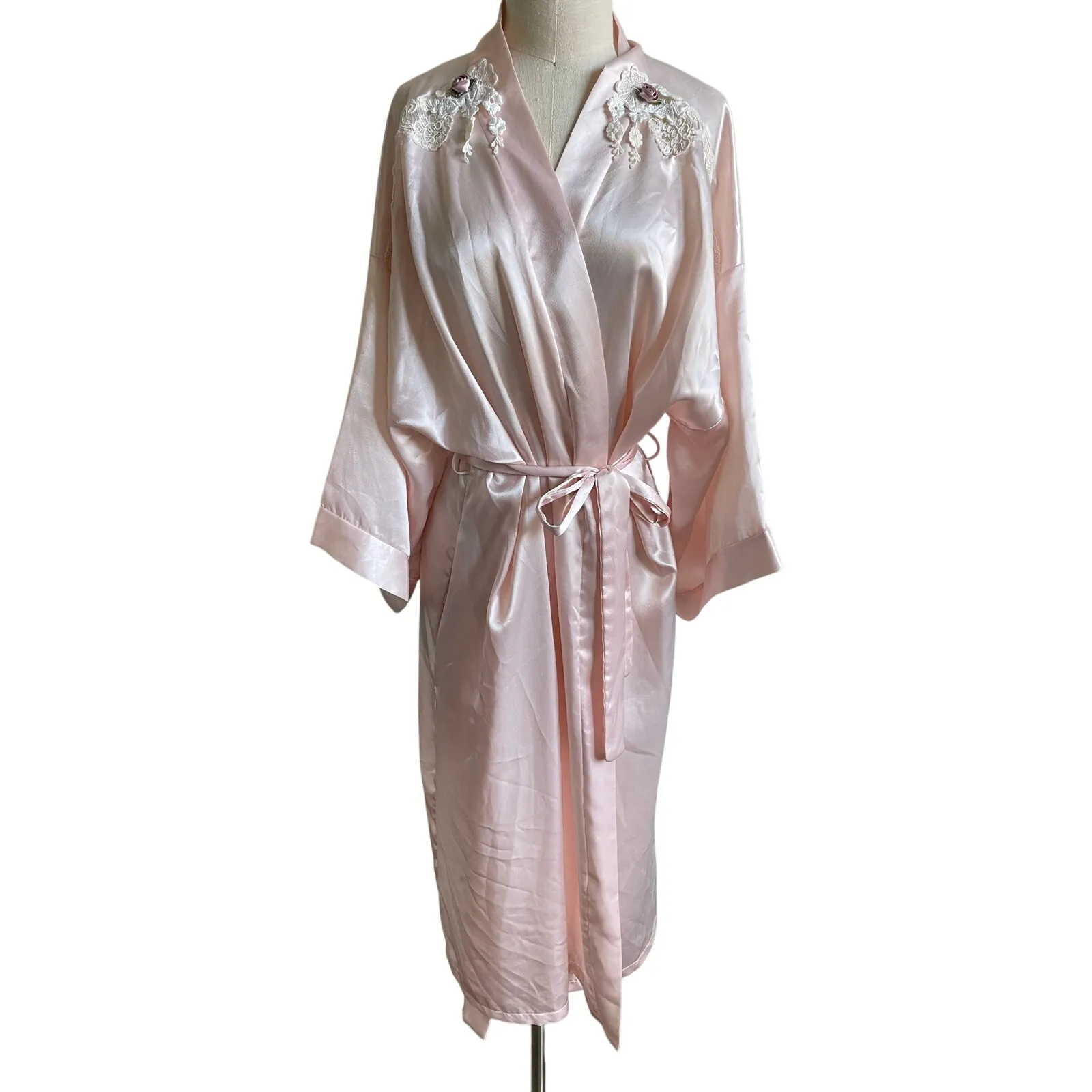 Vintage Intimate Concepts by Terry Russo Pink Floral Lace Applique Satin Robe Size M - Image 2