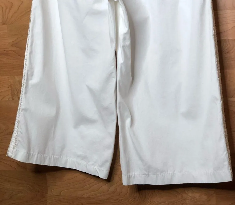 Mossimo Size 11 White Capris w/Embroidery - Image 8
