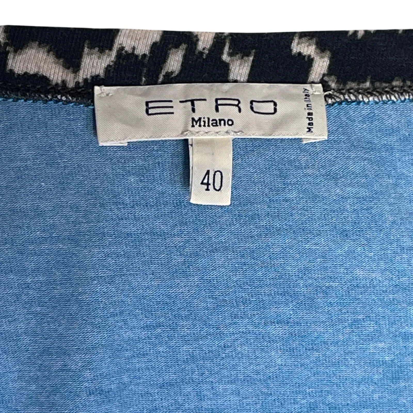 ETRO Bundle of 2 Women’s Y2K Art Print Short Sleeve vneck Mini Dresses Blue - Image 8