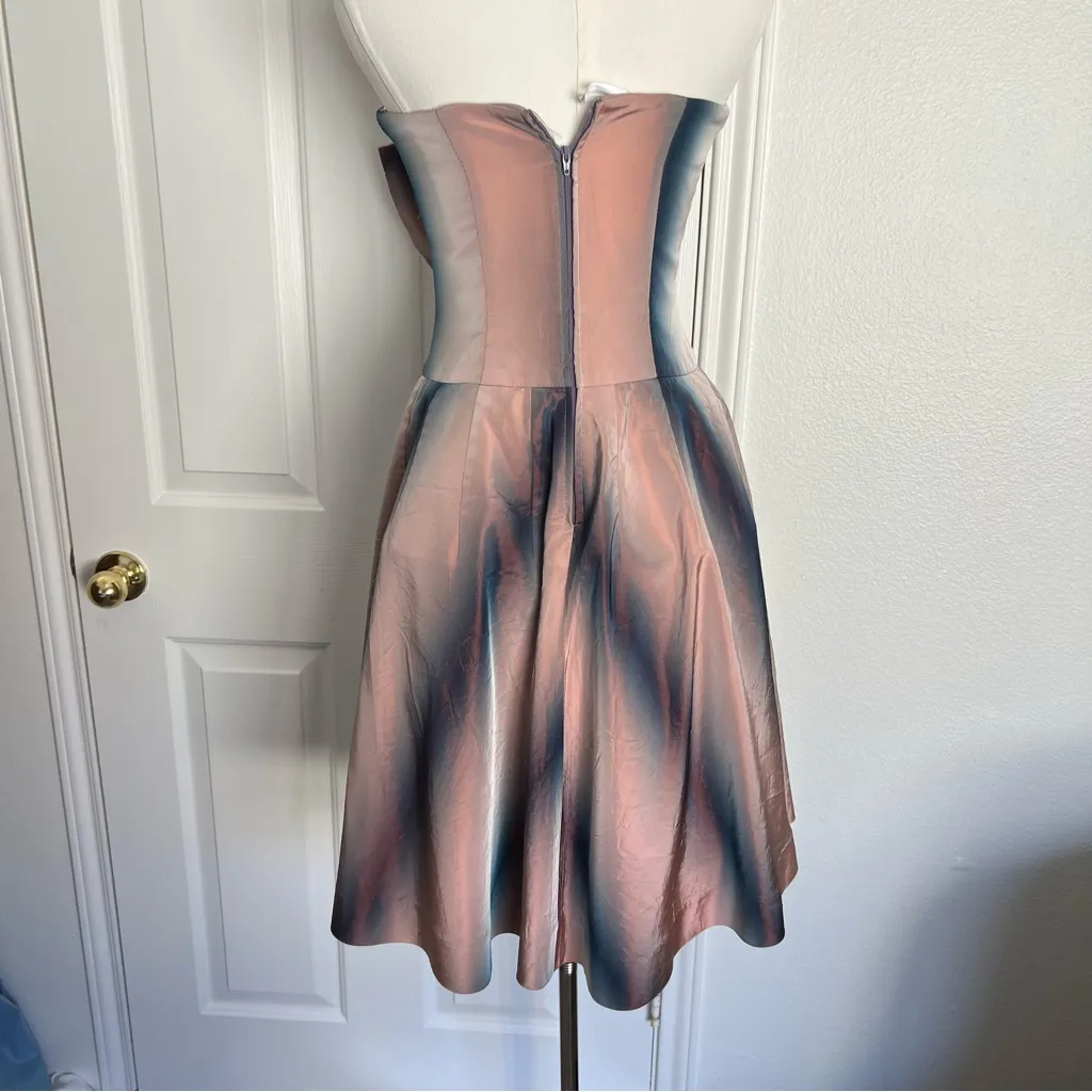 Betsy Johnson Evenings Vintage Y2K Metallic Bow Corset
Strapless Dress - Image 4