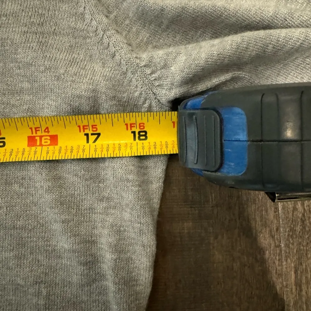 H&M Gray Sweater with Sparkly Sequin Collar Women’s M Holiday Party Top - Image 11