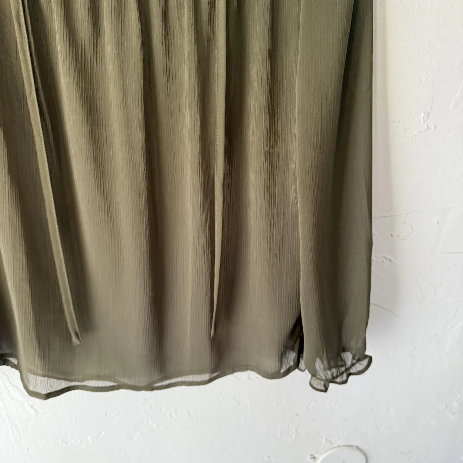 Petticoat Alley Blouse Womens Small‎ Olive Green Sheer Long Sleeve Boho Lace Top - Image 3