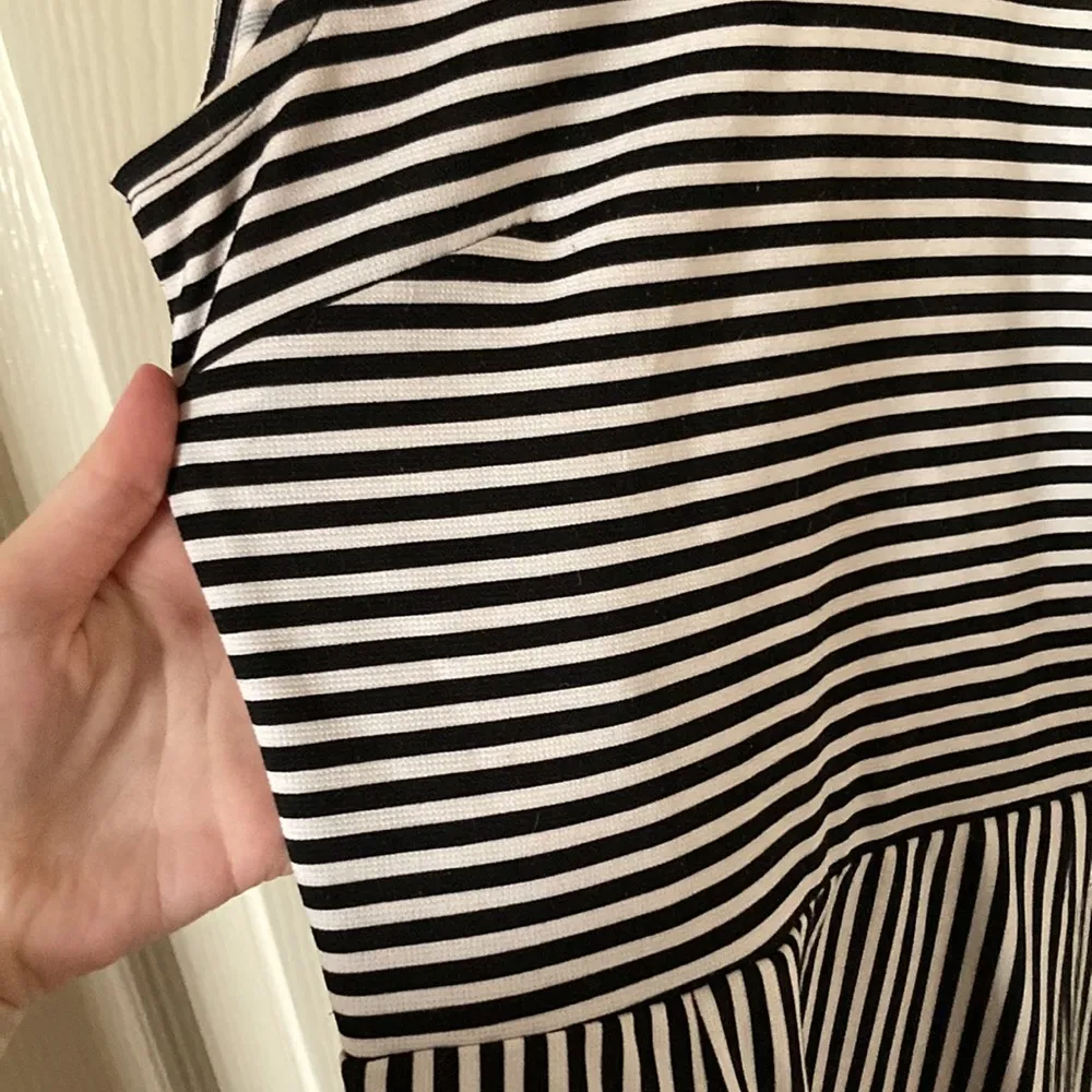 H&M Striped Fit and Flare Midi Dress Low Back Black White Size Small Like New - Image 2
