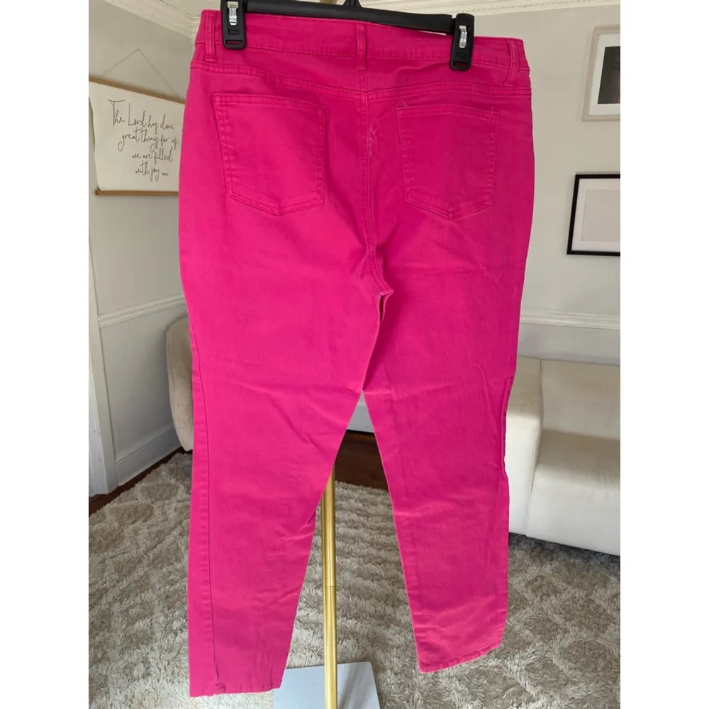 Crown & Ivy Bougainvillea Pink Skinny Jeans Pants Bright Coastal Vaca Resort Y2K - Image 3
