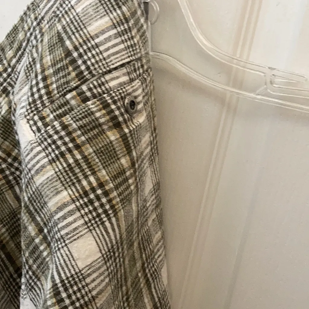 Kathy Ireland FINAL MARKDOWN  shorts 18 - Image 6