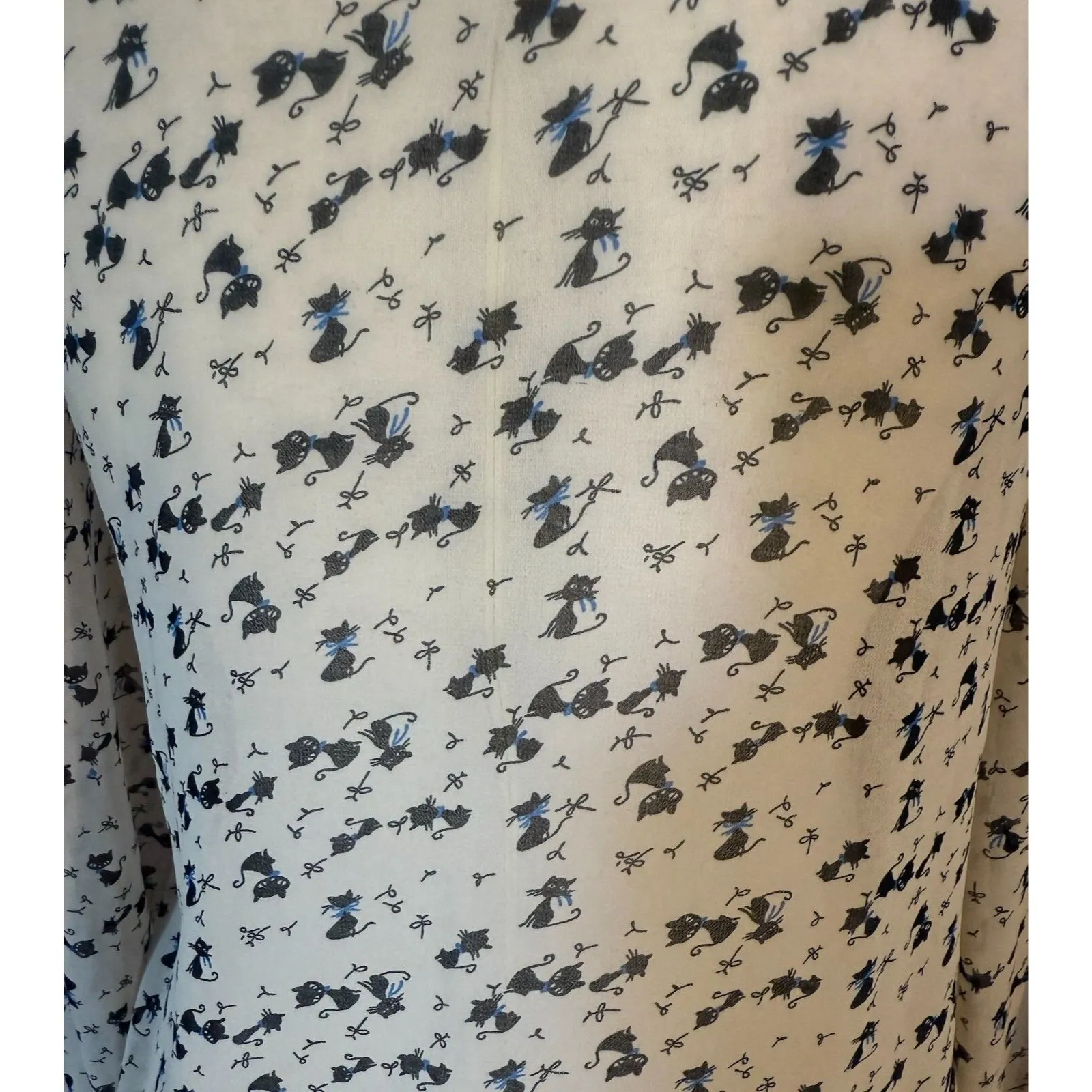 Ank Rouge J - Image 9