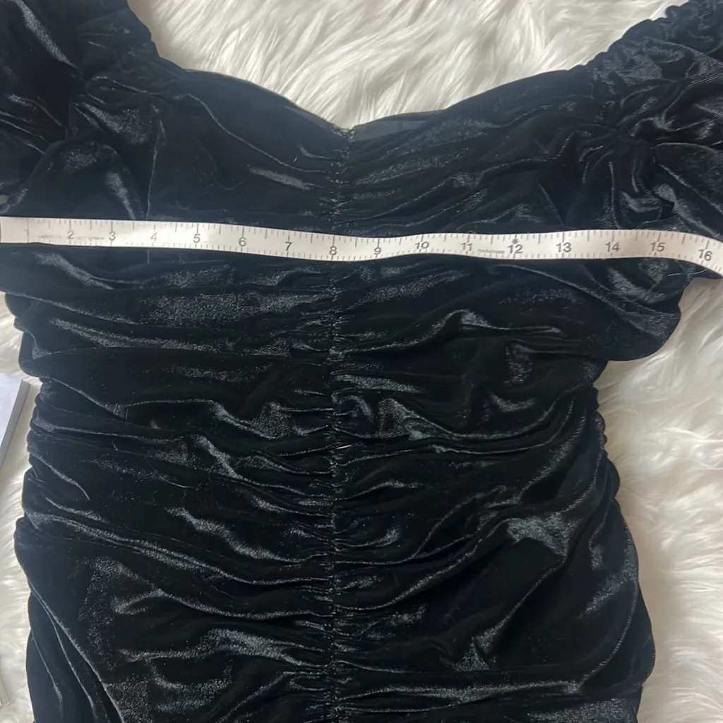 Hutch Anthro. brand velvet ruched puff sleeve cocktail dress New inpackage!🎀 - Image 5
