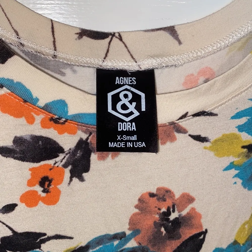 Agnes & Dora floral peplum top - Image 3