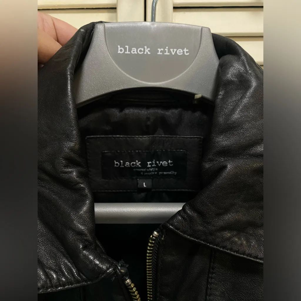 Black Rivet  Leather Jacket Zip Up size Large pockets NWOT‎ - Image 4