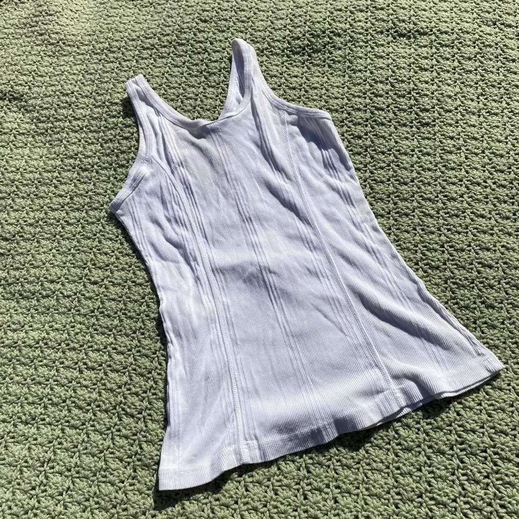 Vintage Y2k D&G Dolce & Gabbana gold bejeweled button up white ribbed tank top L - Image 2