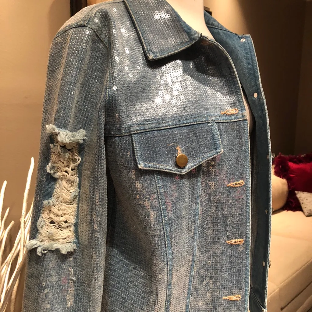 HONEY PUNCH DENIM DISTRESSED SEQUIN JACKET - Image 4