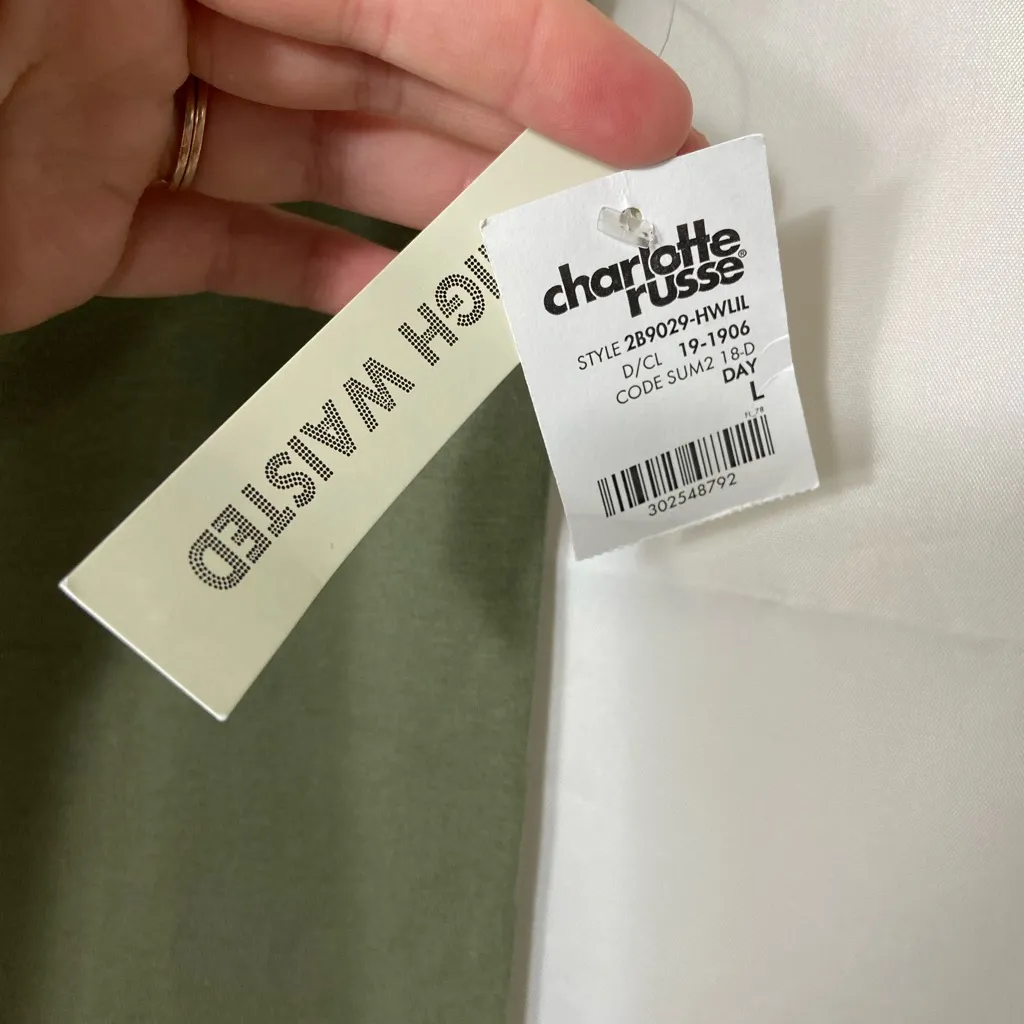 NEW Charlotte Russe women’s green high waisted‎ soft stretch cotton leggings L - Image 2