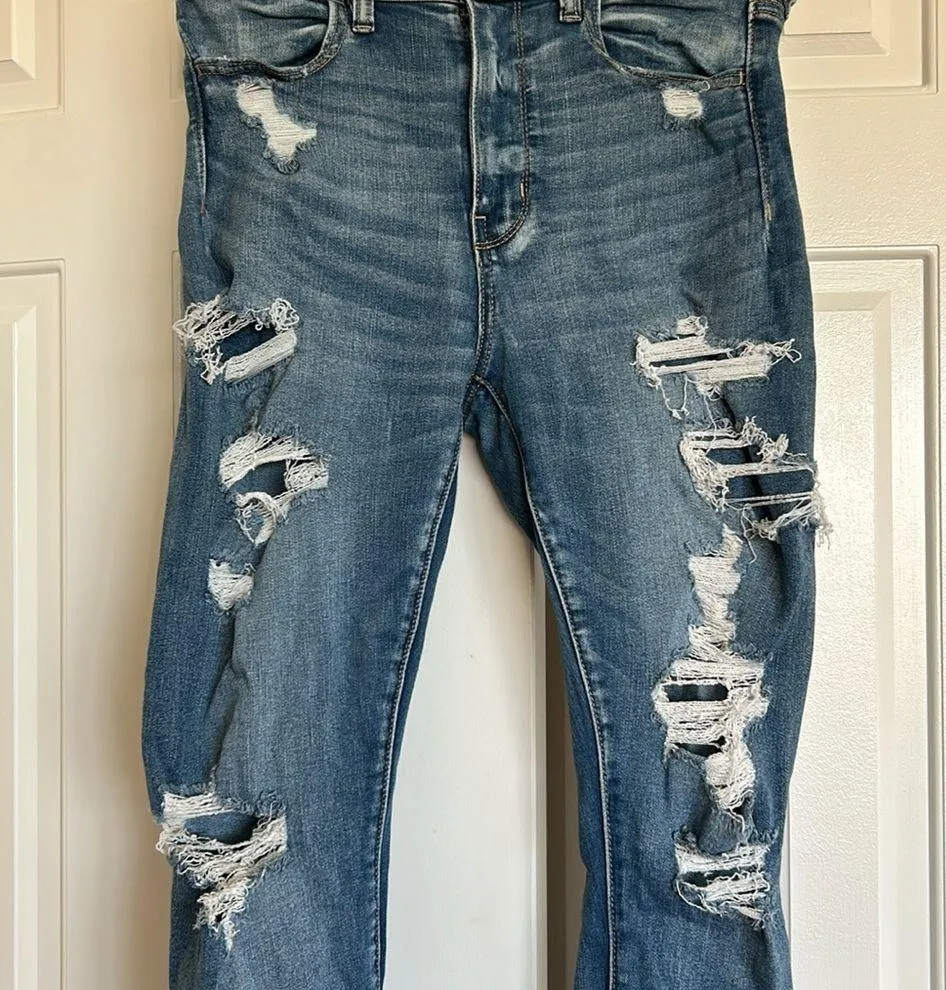 American Eagle Distressed Jeggings - Image 2