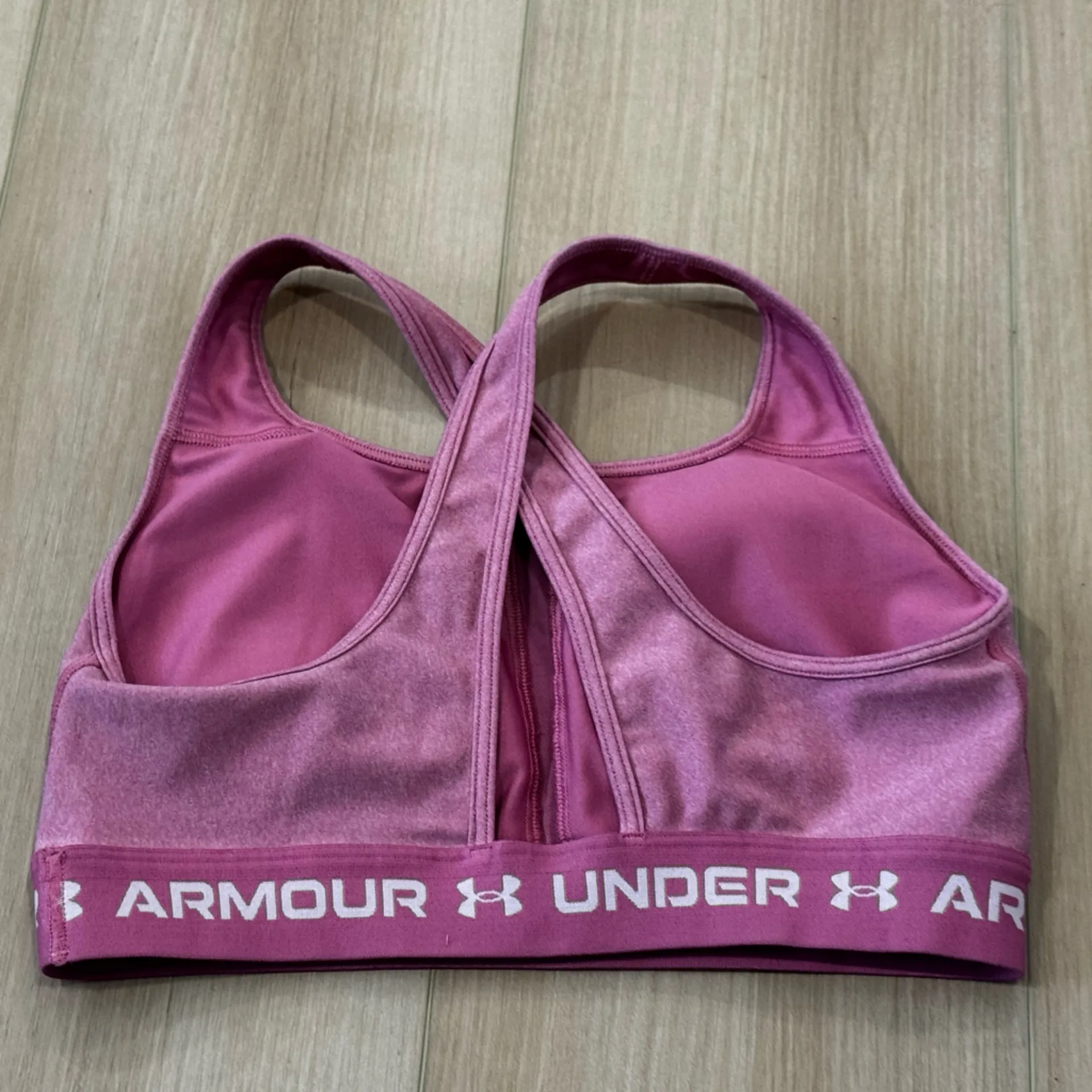 Under Armour Compression Sports Bra Pink Crossback – Size M - Image 3