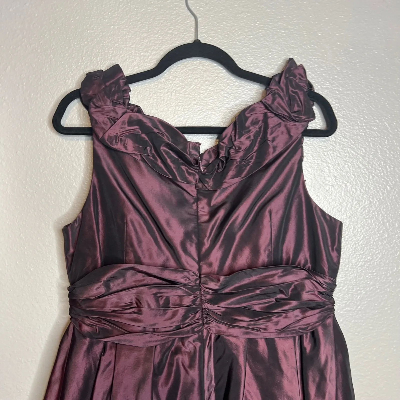Teri Jon Rickie Freeman Silk Dress Size 14 Wine Short Ruffle Party‎ Cocktail Purple - Image 9