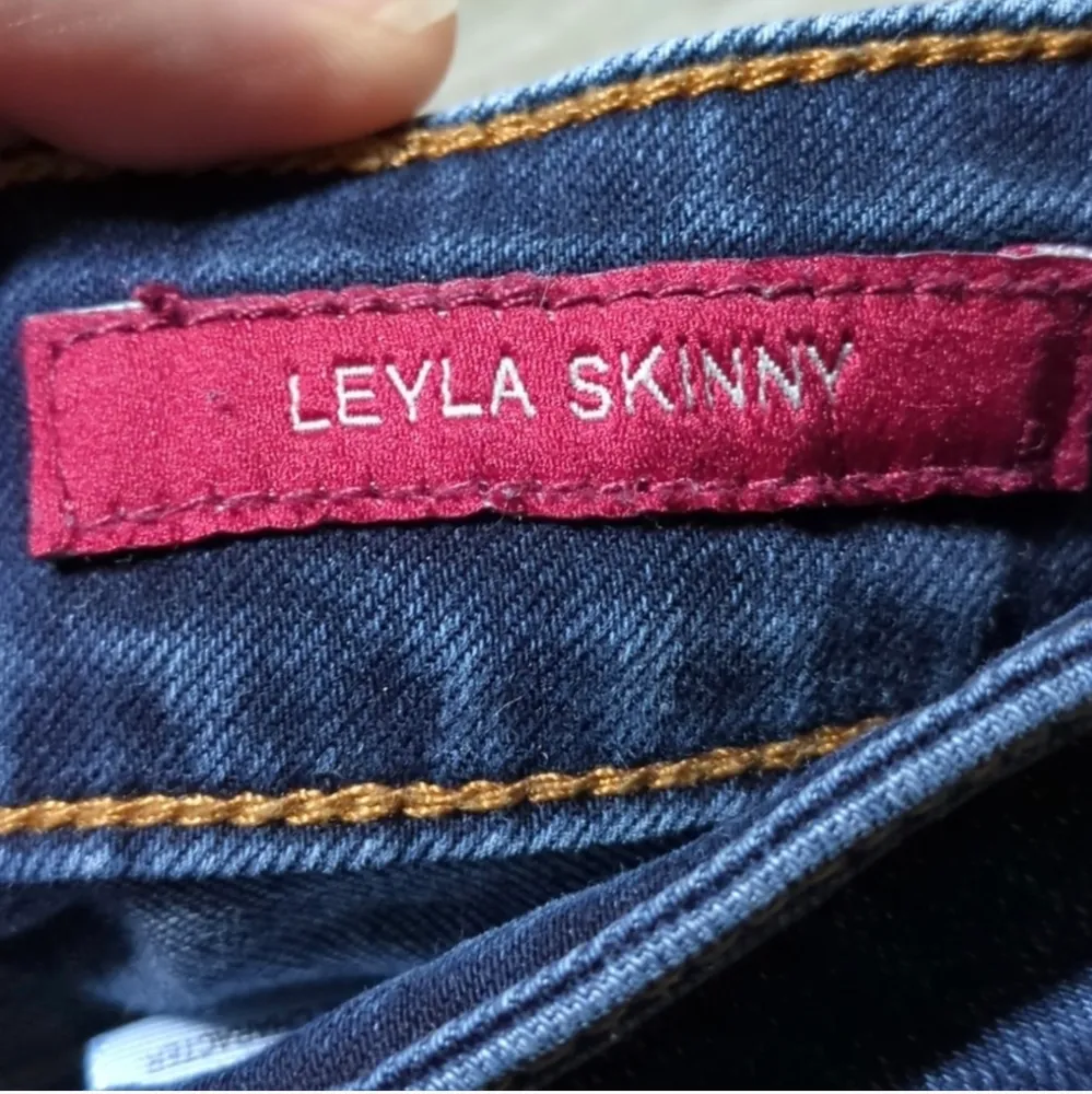 Lucky Brand Leyla Skinny Darkwash Jeans 2/26R - Image 5