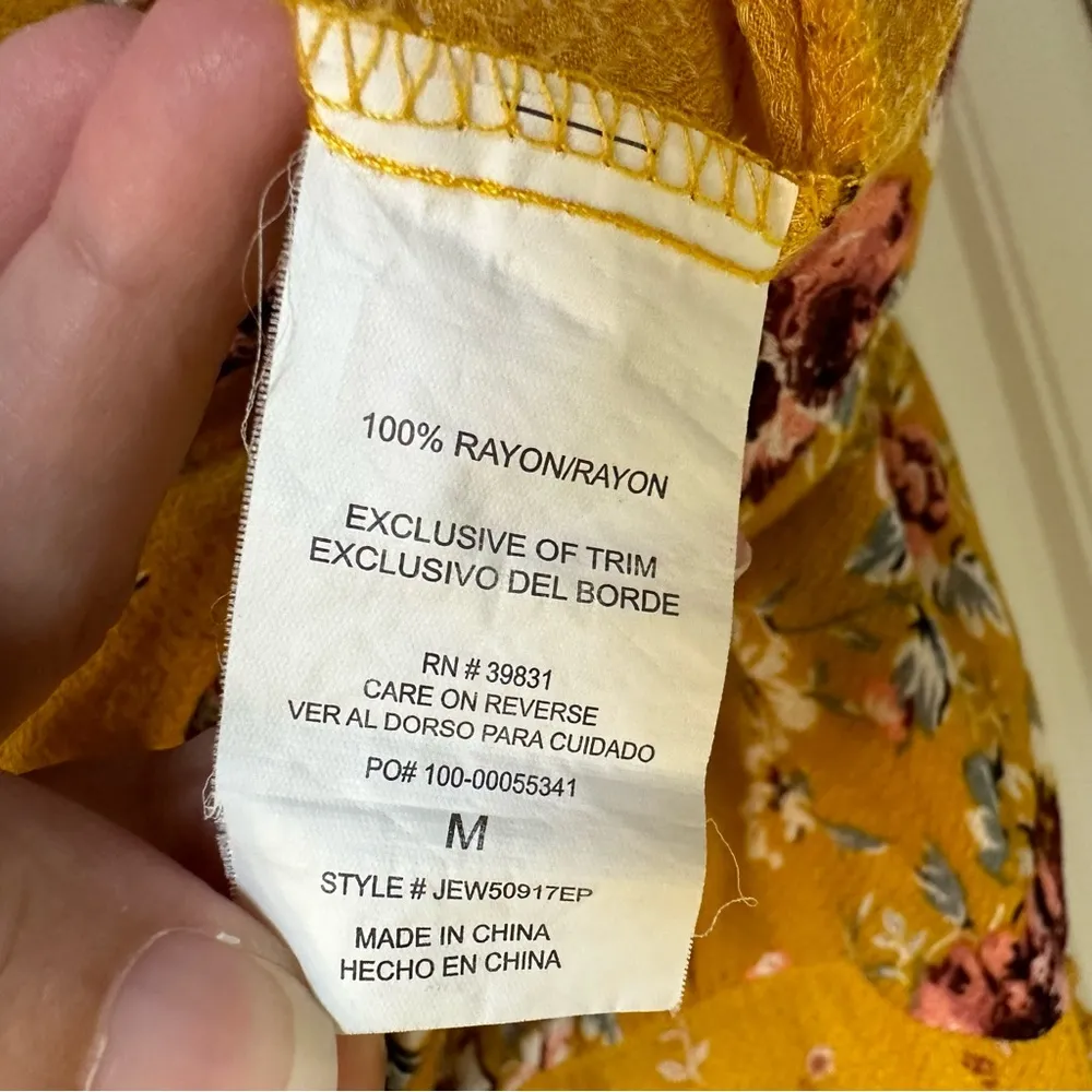 Jolt  yellow two layer sleeveless top women, medium - Image 11