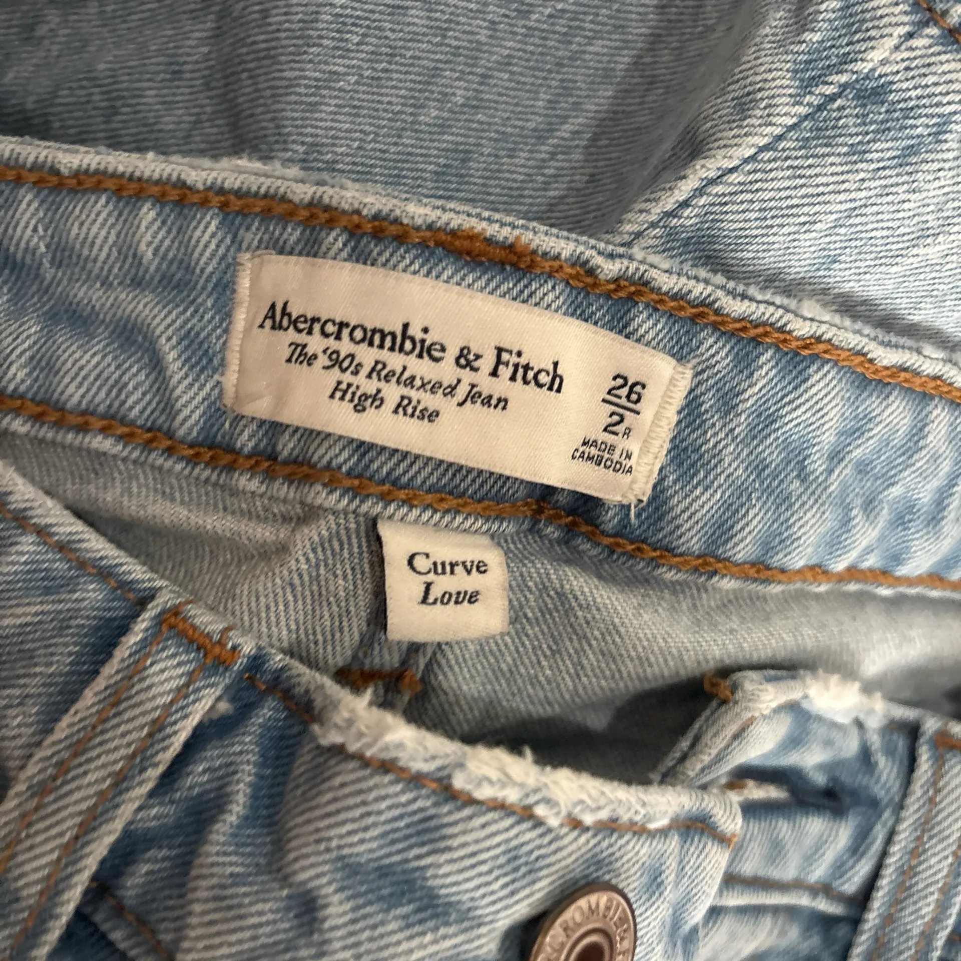 Abercrombie Jeans 90s High-Rise Curve Love - Image 3