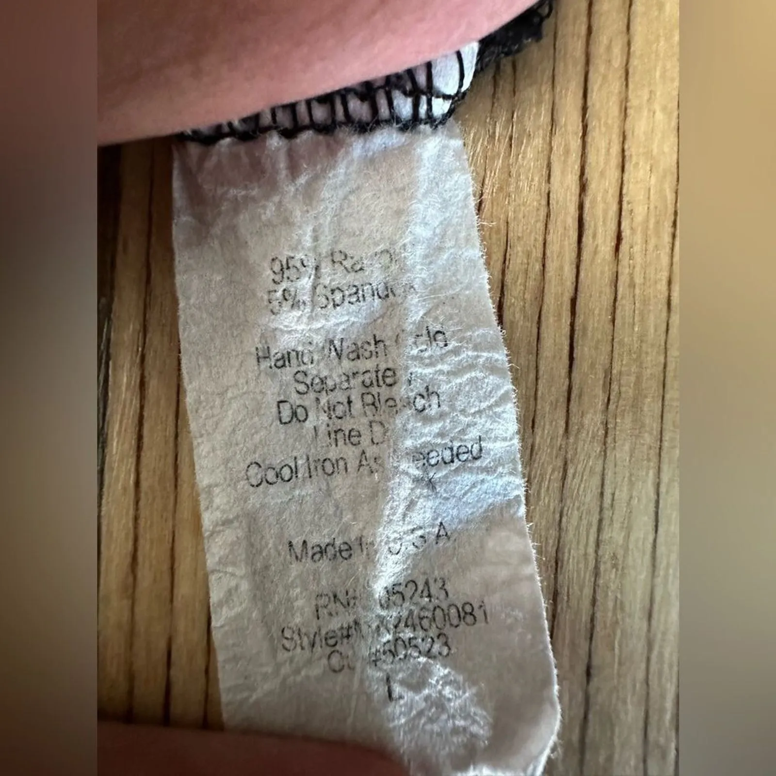 Bobeau Twist Front Blouse Size L Black Long Sleeve Top Soft Lightweight Shirt - Image 7